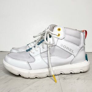 Sorel Explorer II White Lace Up Mid Sneaker 9